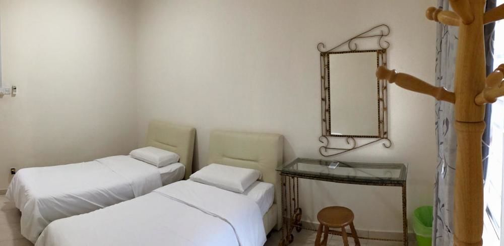 Vinz Homestay Malacca Buitenkant foto