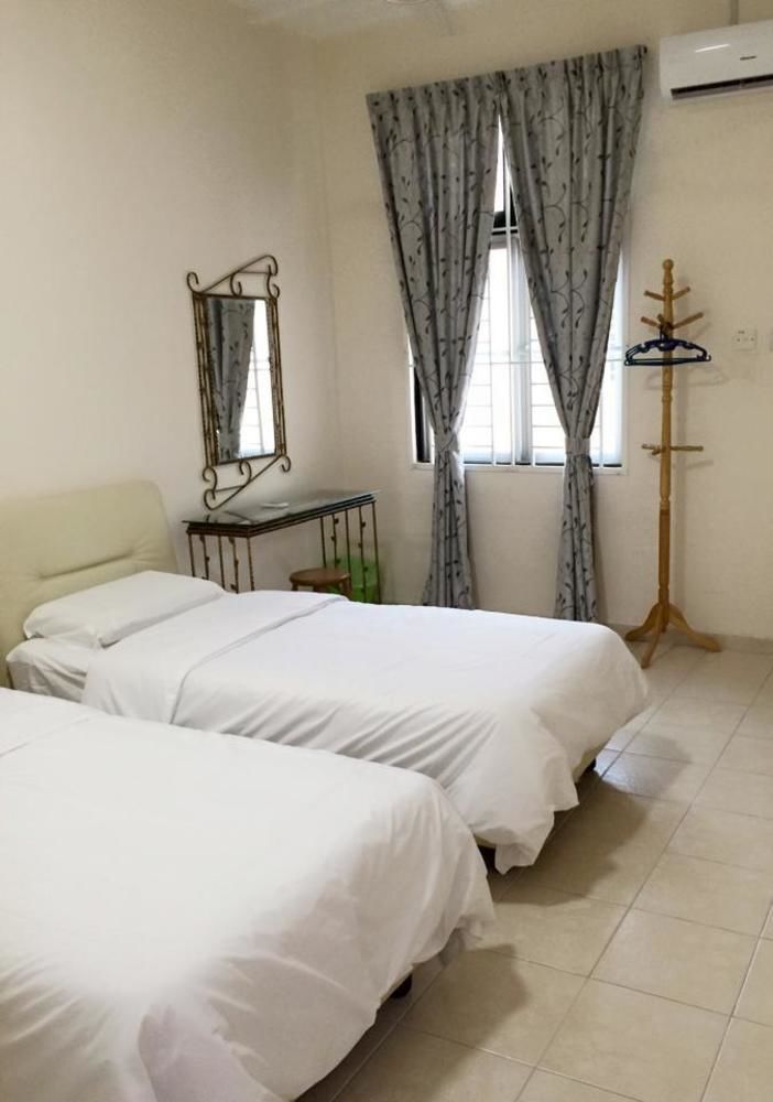 Vinz Homestay Malacca Buitenkant foto